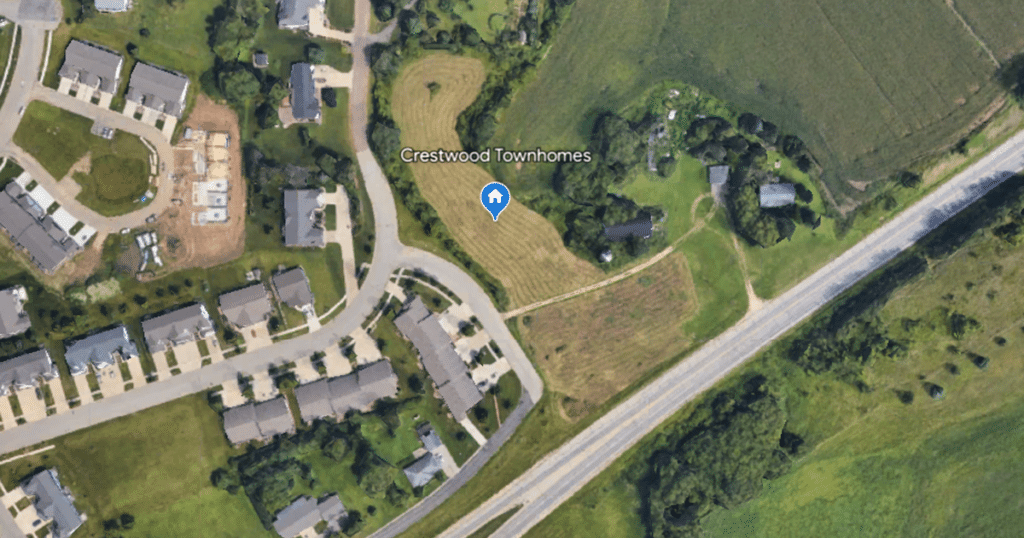 Crestwood Townhomes location on Google Earth