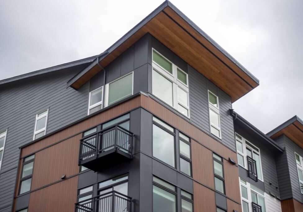 exterior view of apartment building that reflects multifamily design-build trends